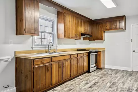 7569 Gloucester Village Dr, Gloucester, VA 23061 photo 17