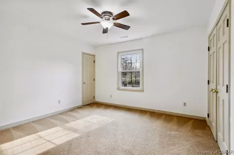 7569 Gloucester Village Dr, Gloucester, VA 23061 photo 33
