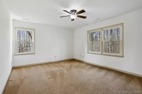 7569 Gloucester Village Dr, Gloucester, VA 23061 photo 31