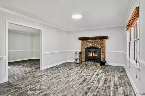 7569 Gloucester Village Dr, Gloucester, VA 23061 photo 8