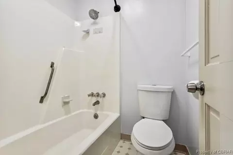 7569 Gloucester Village Dr, Gloucester, VA 23061 photo 29