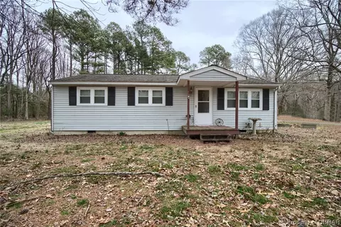 11065 Woods Cross Rd, Gloucester, VA 23061 photo 4