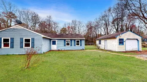 4233 Aberdeen Creek Rd, Gloucester, VA 23061 photo 1