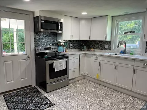 251 Ivison Ln, Mathews, VA 23109 photo 7
