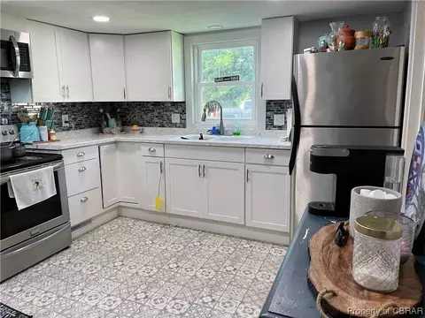 251 Ivison Ln, Mathews, VA 23109 photo 6