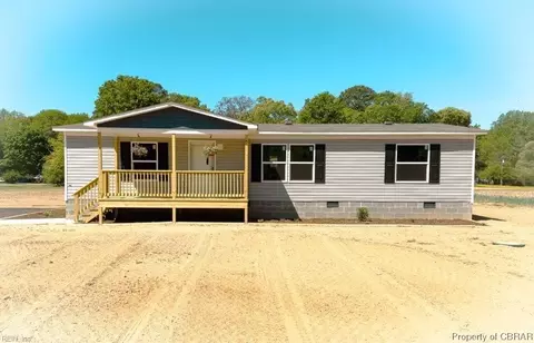 500 Providence Rd, Deltaville, VA 23043