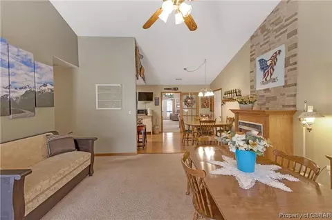 8187 Pinetta Rd, Gloucester, VA 23061 photo 10