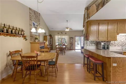 8187 Pinetta Rd, Gloucester, VA 23061 photo 12