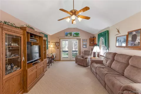 8187 Pinetta Rd, Gloucester, VA 23061 photo 18