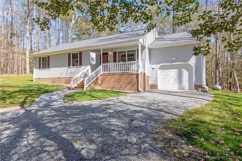 8187 Pinetta Rd, Gloucester, VA 23061 photo 3