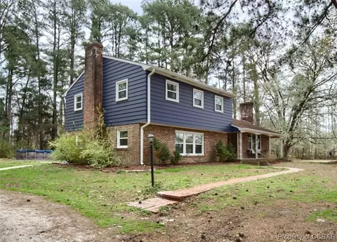 7199 Wellford Ln, Gloucester, VA 23061 photo 2