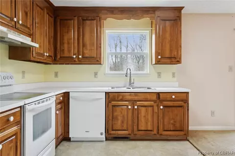 6753 Cox Ave, Gloucester, VA 23061 photo 11