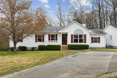6753 Cox Ave, Gloucester, VA 23061 photo 4