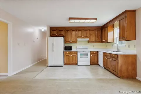 6753 Cox Ave, Gloucester, VA 23061 photo 10