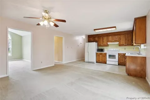 6753 Cox Ave, Gloucester, VA 23061 photo 14