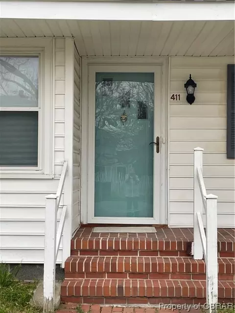 411 2nd St, West Point, VA 23181 photo 2