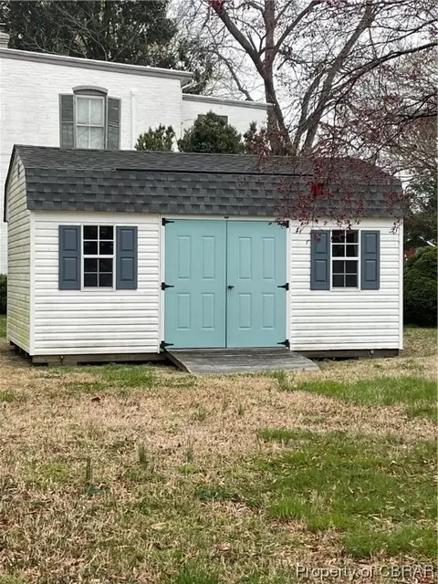 411 2nd St, West Point, VA 23181 photo 5