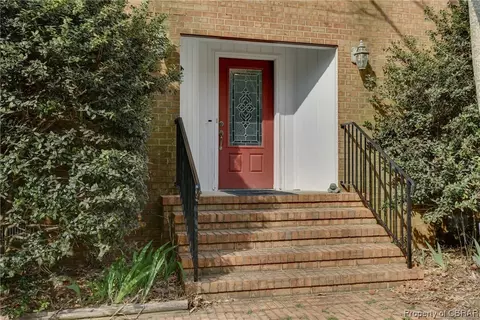 105 Paddys Ct, Port Haywood, VA 23138 photo 15