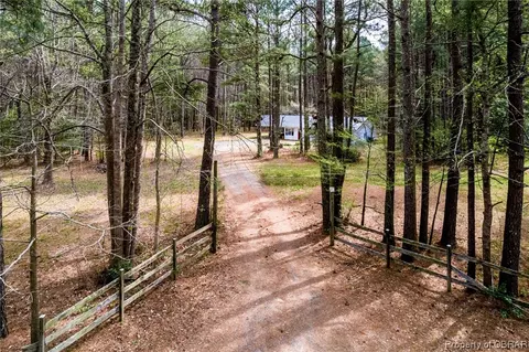 6850 Cherokee Ln, Gloucester, VA 23061 photo 31
