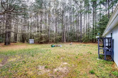6850 Cherokee Ln, Gloucester, VA 23061 photo 28