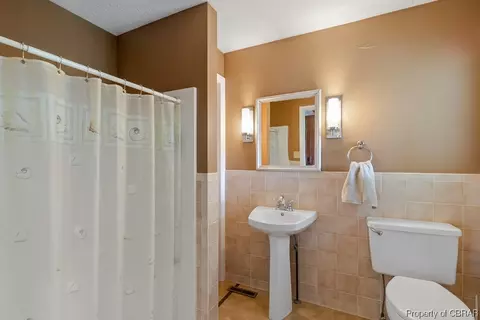 201 Bluffield Ln, Lancaster, VA 22503 photo 17