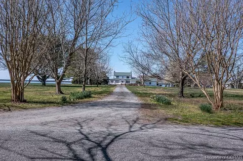 201 Bluffield Ln, Lancaster, VA 22503 photo 42
