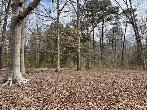 7886 Number Nine Rd, Gloucester, VA 23061