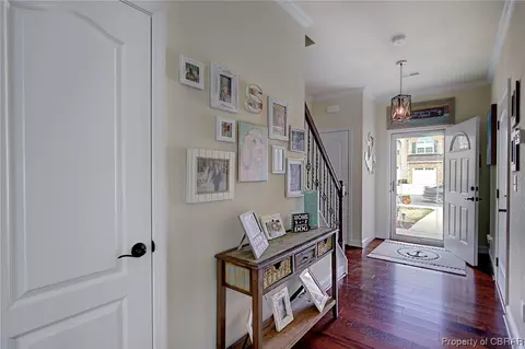 7580 Villa Ct, Gloucester Point, VA 23062 photo 11