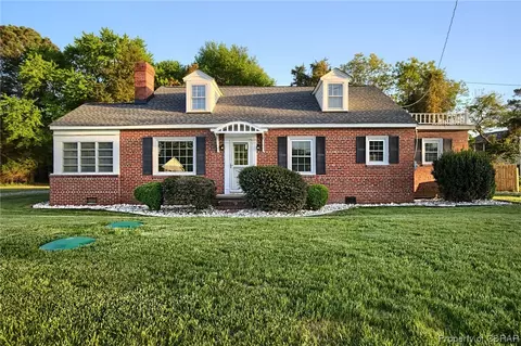 3180 Buckley Hall Rd, Cobbs Creek, VA 23035