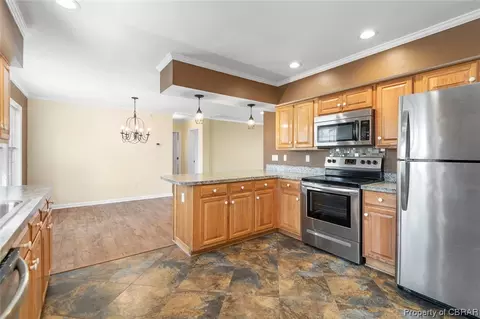 7686 Curtis Dr, Gloucester, VA 23061 photo 9