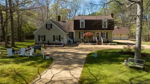 4052 Cedar Bush Rd, Hayes, VA 23072
