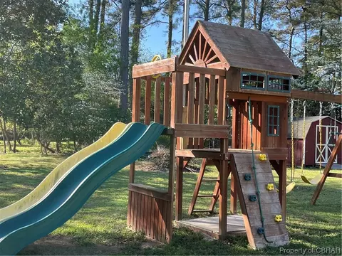 1350 Euclid Blvd, West Point, VA 23181 photo 8