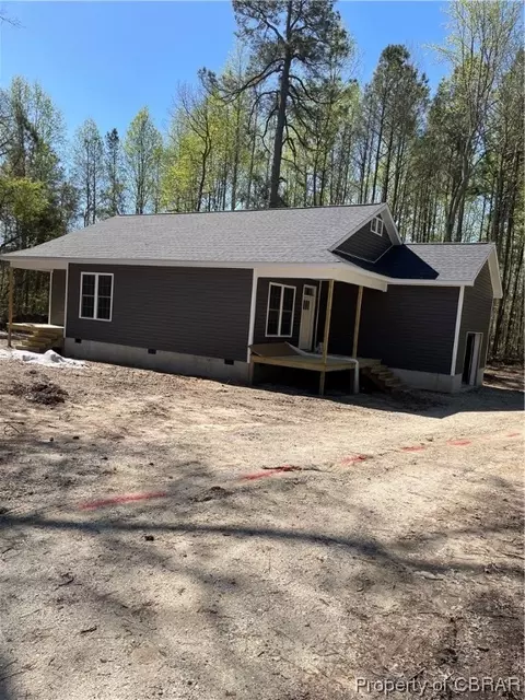 119 Braxton-corr Rd, Saluda, VA 23149