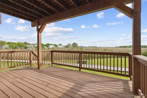21 Mizzen Cir, Hampton, VA 23664 photo 12