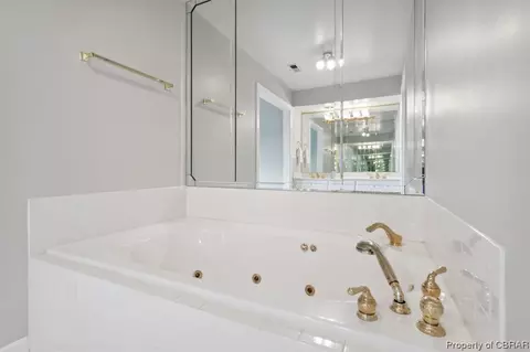 21 Mizzen Cir, Hampton, VA 23664 photo 27