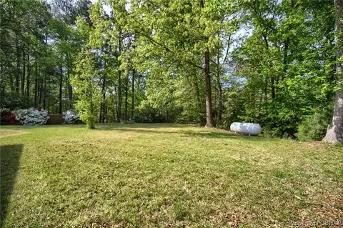 4823 Primrose Path, Gloucester, VA 23061 photo 35