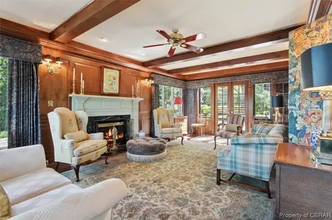 8653 Dundee Ln, Gloucester, VA 23061 photo 10