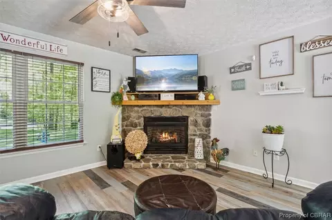 9932 Bacons Ln, Gloucester, VA 23061 photo 9