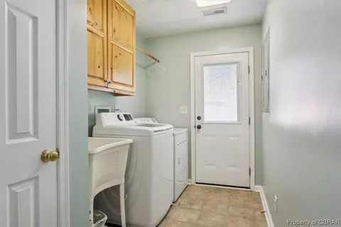 9932 Bacons Ln, Gloucester, VA 23061 photo 17