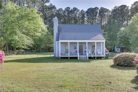 5554 Ark Rd, Gloucester, VA 23061 photo 3