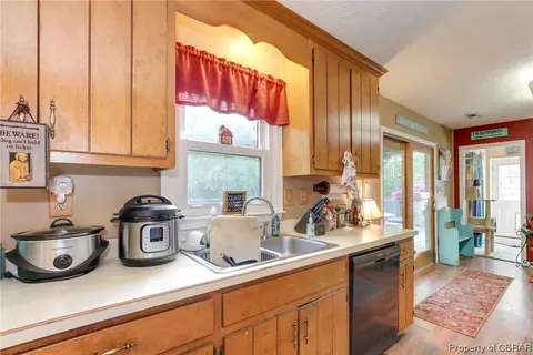 5554 Ark Rd, Gloucester, VA 23061 photo 16