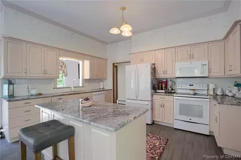 7854 Royals Pl, Gloucester, VA 23061 photo 17