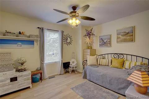 6782 Amanda Ct, Gloucester, VA 23061 photo 16