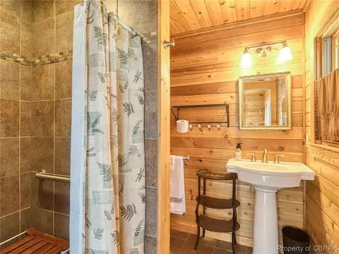 5758 Fletcher Rd, Gloucester, VA 23061 photo 25