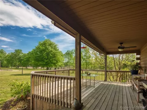 5758 Fletcher Rd, Gloucester, VA 23061 photo 11