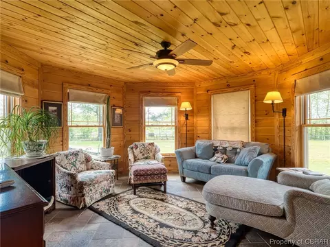 5758 Fletcher Rd, Gloucester, VA 23061 photo 21