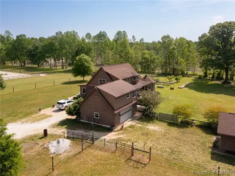 5758 Fletcher Rd, Gloucester, VA 23061 photo 4