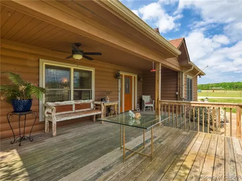 5758 Fletcher Rd, Gloucester, VA 23061 photo 12