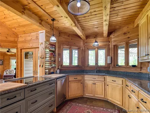 5758 Fletcher Rd, Gloucester, VA 23061 photo 17