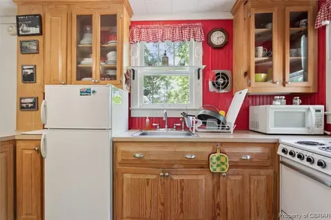 2811 Shell Rd, Gloucester, VA 23061 photo 9